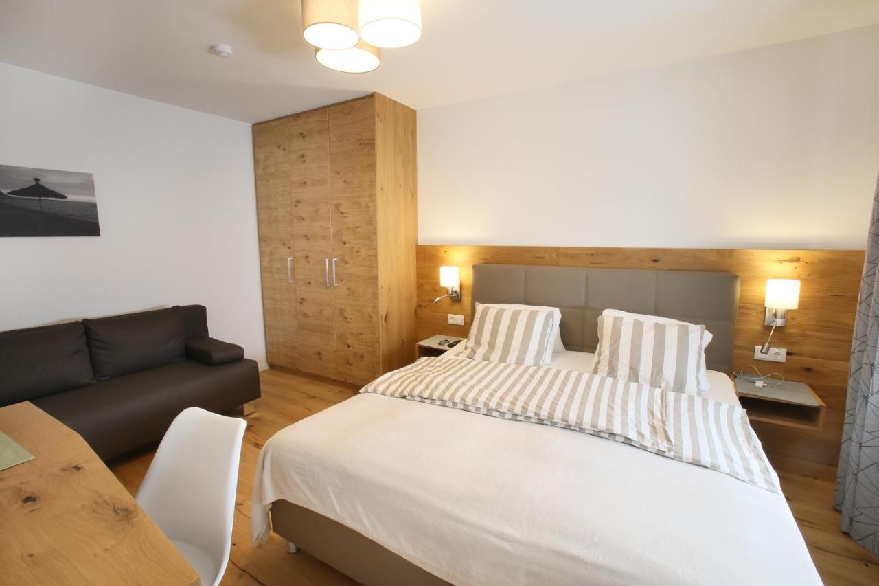 Apartments Freitag - H1 Winden am See Ngoại thất bức ảnh